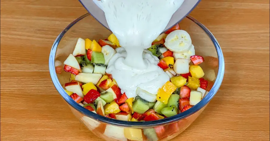 Mousse de Salada de Frutas